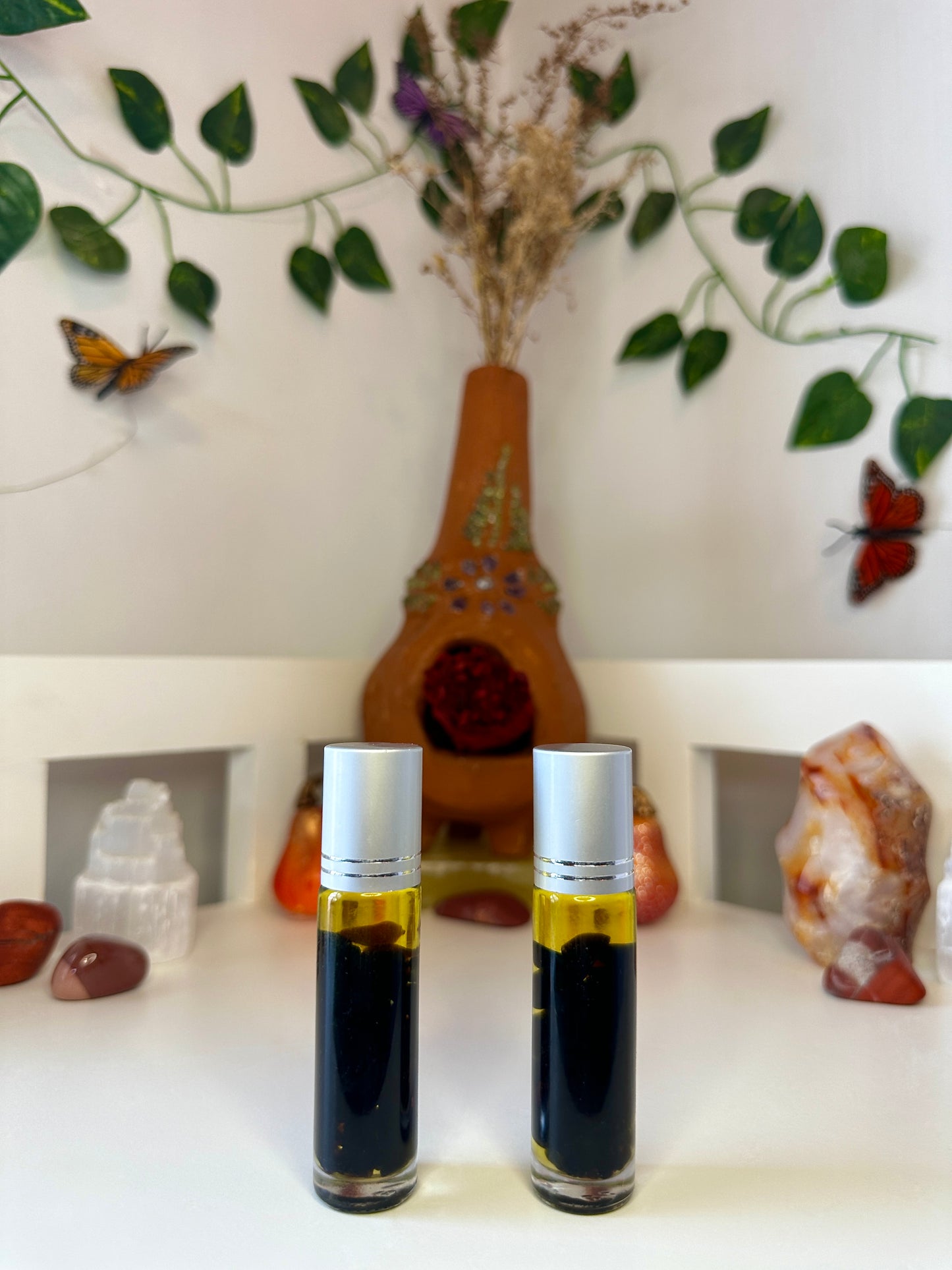 Confidence Garnet Essential Oil Roller